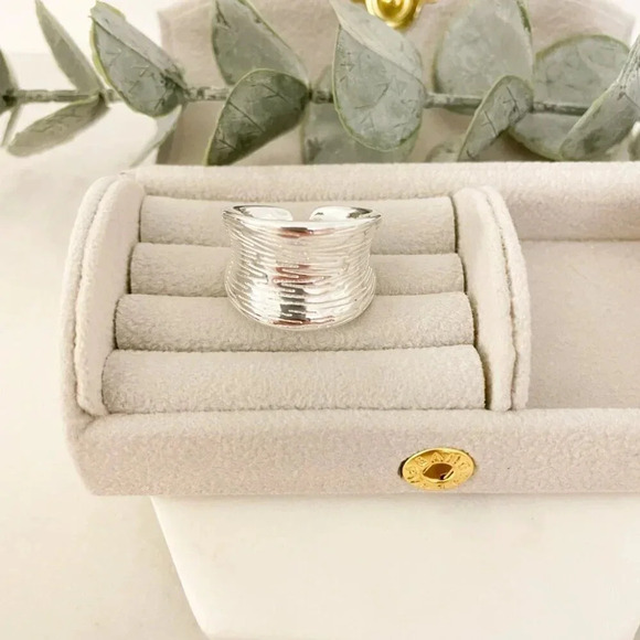 Vintage Sterling Silver 925 Wide Band Ring Size 8 Two-Tone  925 Sterling Silver Chunky Ring Thick Ring Silver Statement Ring Bold Ring